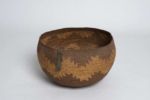 YUROK BASKET