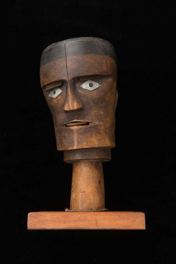 Batak articulated head