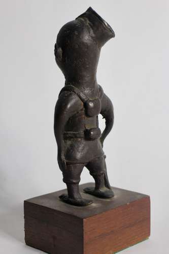 Cameroon bronze